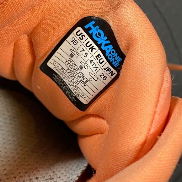 HOKA ONE ONE CLIFTON 8 - Women’s Running Shoes - SIZE 9B - Picture 11 of 11